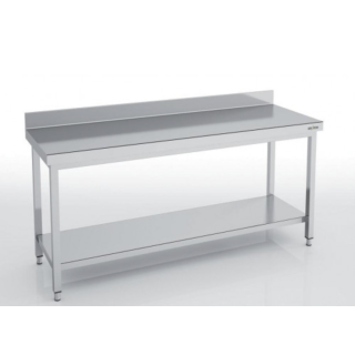 Table adossée avec étagère