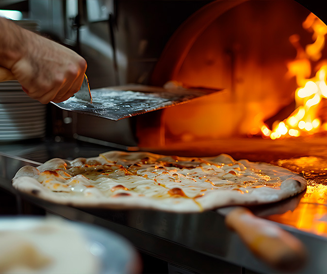 Pelle à Pizza Professionnelle : L’Indispensable des Chefs Pizzaiolos