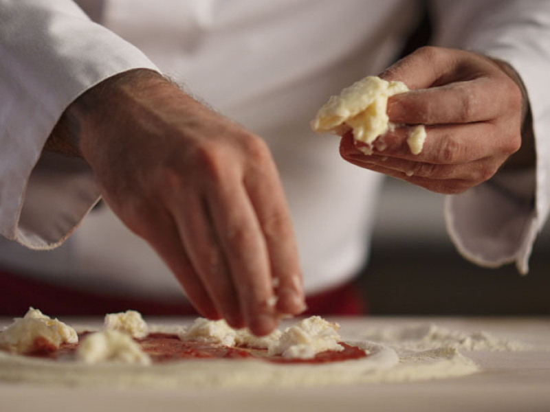 Saladette Vitrée : La Solution Idéale pour les Professionnels de la Restauration