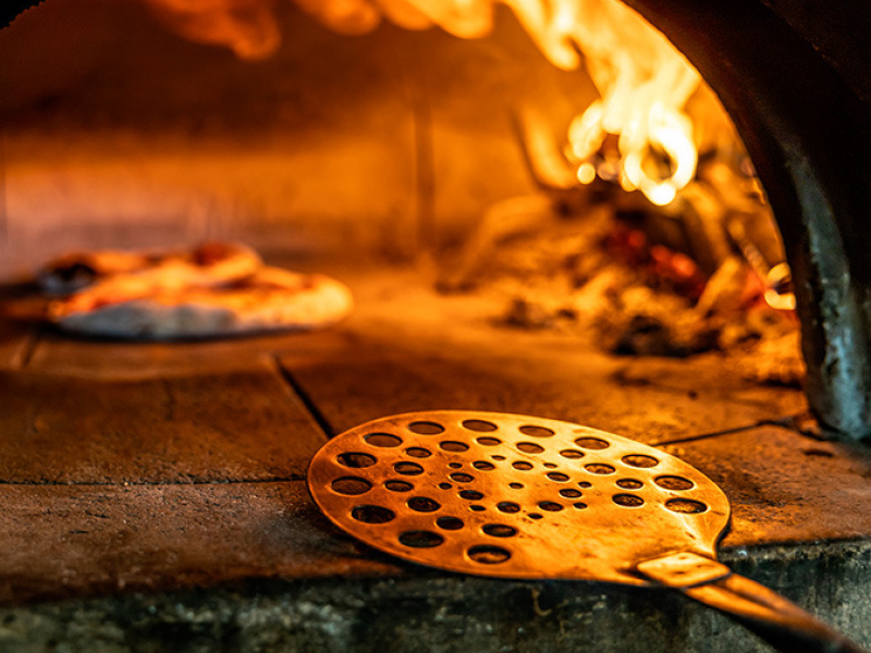 Pelle à pizza inox : Le guide pour choisir la meilleure pelle en acier inoxydabl