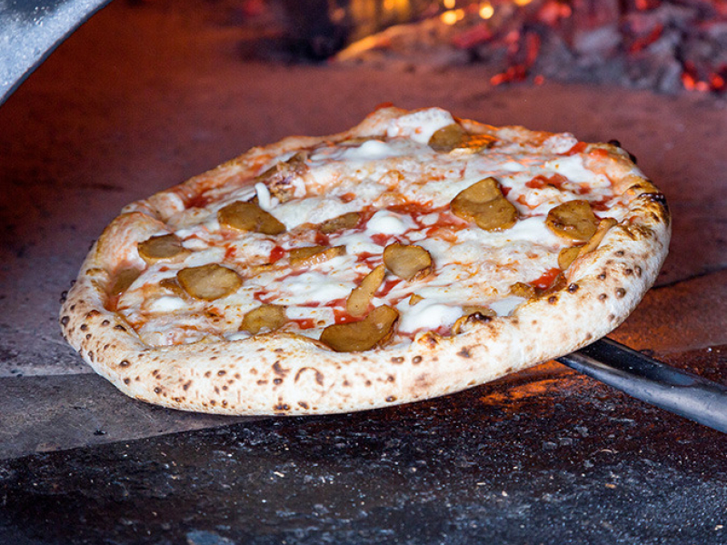 Pelle à Pizza Rotative : L’Accessoire Indispensable pour les Amateurs de Pizza